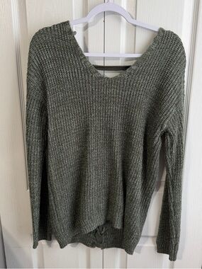 SO green v neck sweater size medium